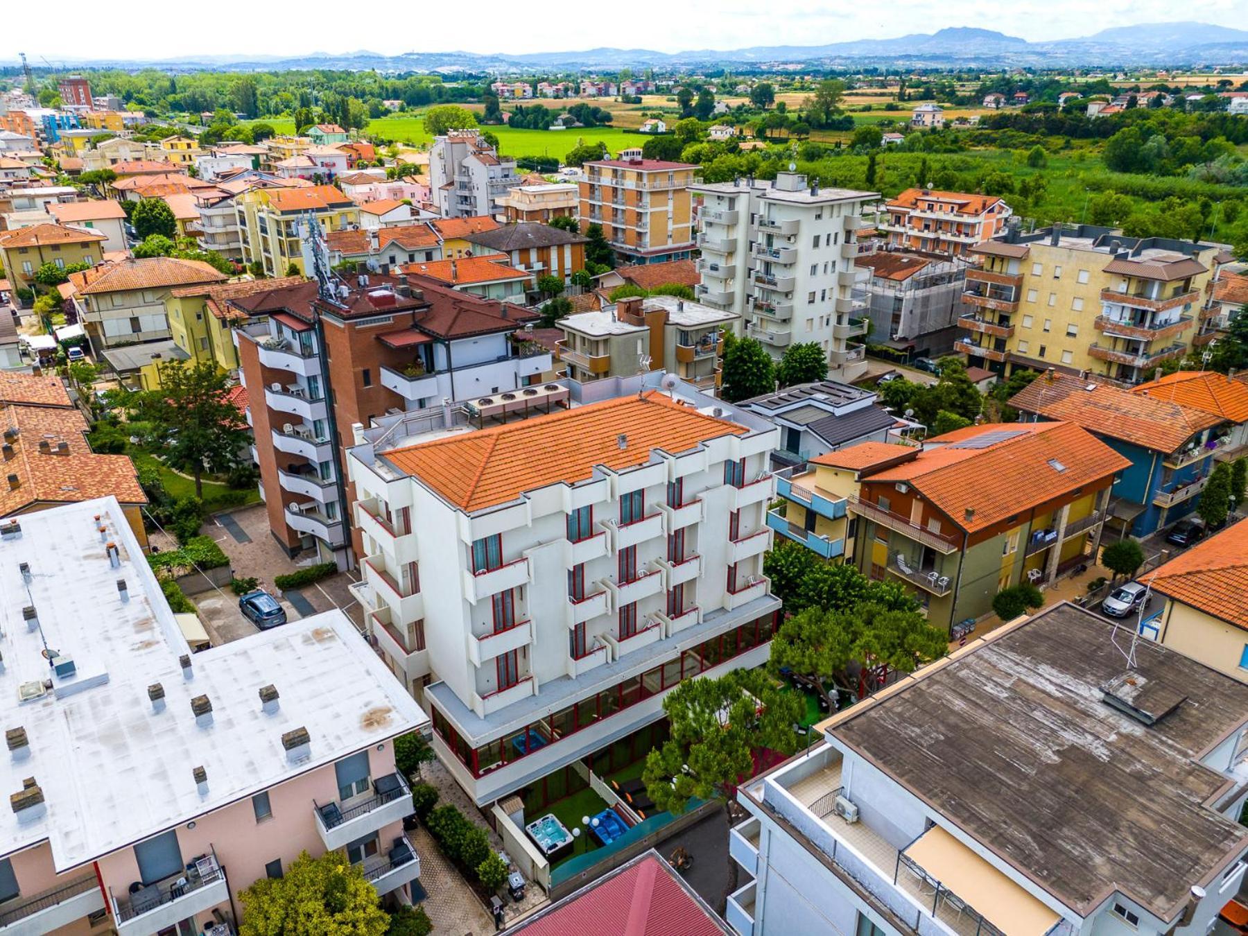 Hotel Nobel Rimini Exterior foto